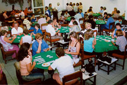 Torneio de truco no clube Monte Líbano