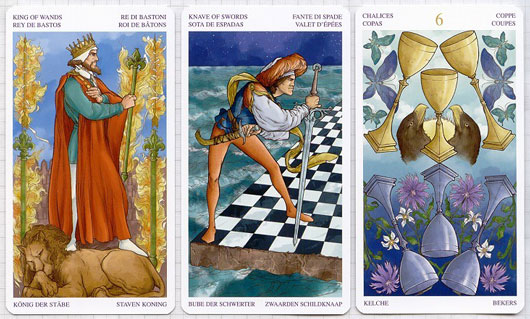 Rei de Paus, Valete de Espadas e Seis de Copas no Universal Wirth Tarot