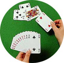 As cartas de jogar foram redesenhadas para facilitar a visualização do que se tem na mão