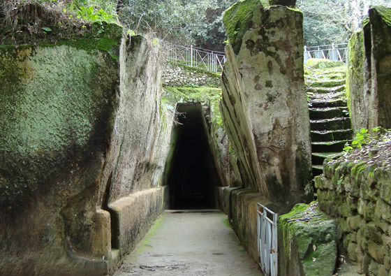 Gruta da Sibila em Nápoles - Itália
