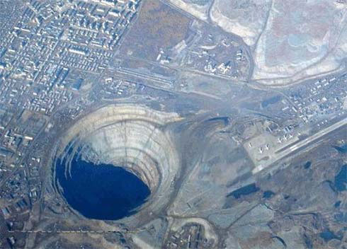 Mina de diamante na Sibéria