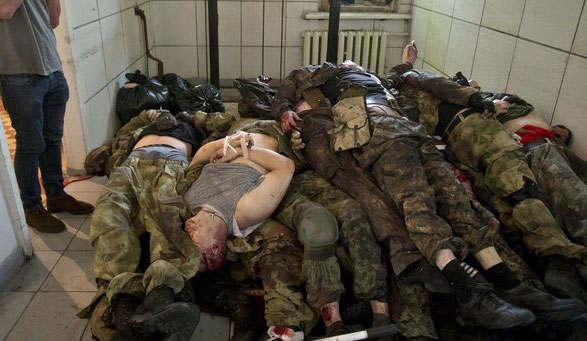 Mortos em combate em Donetsk, Ucrânia. Do site Lavanguardia.