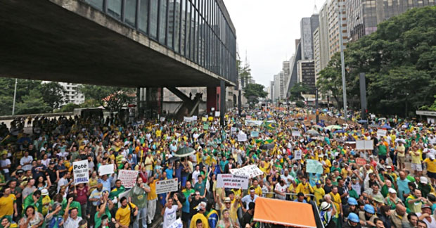 Manifestações no dia 15 de março em São Paulo