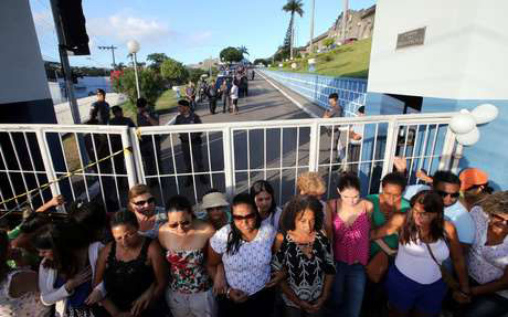 Greve em quartel policial