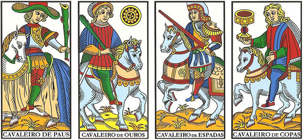 Os cavalos nas cartas dos quatro cavaleiros dos arcanos menores