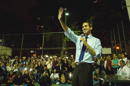 Guaidó em comício na Venezuela
