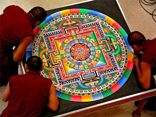 Torre de Babel - maio.2021 - Nirvana e Sansara - Mandala tibetana