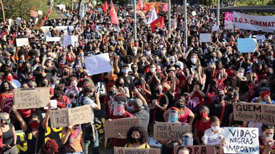 Marte na lunação geminiana - Manifestacao em São Paulo