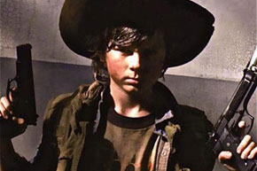 O menino Carl Grimes